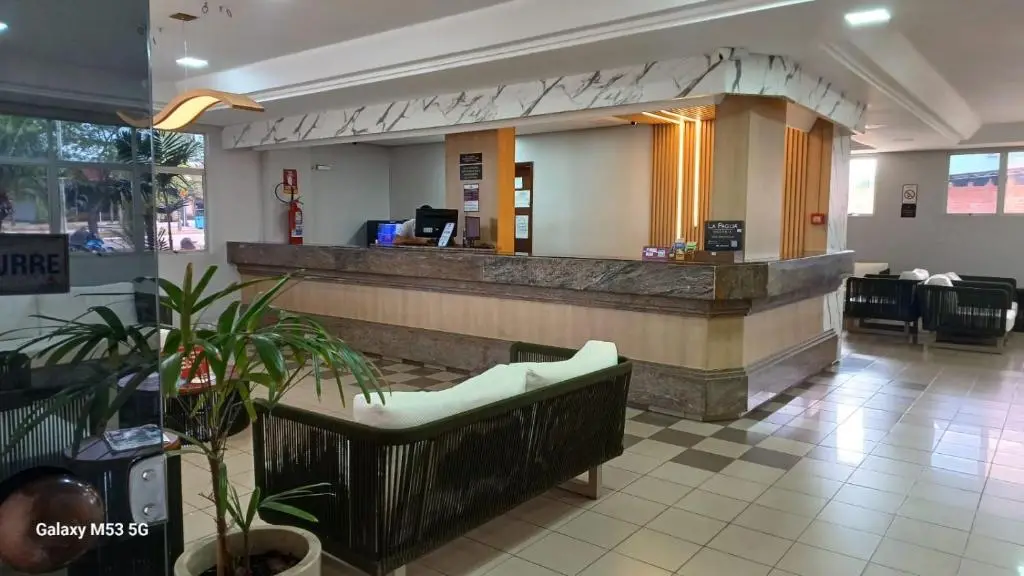 Recepção do Victória Plaza Hotel, em Palmas